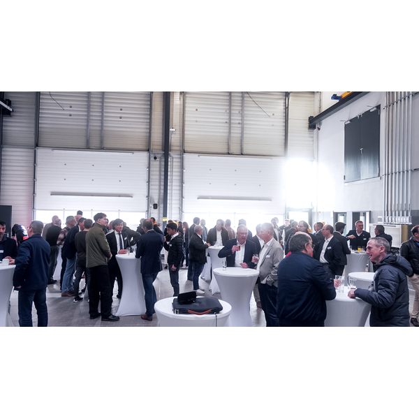 Product-Launch-C_RGA (4) | © Ozfilms